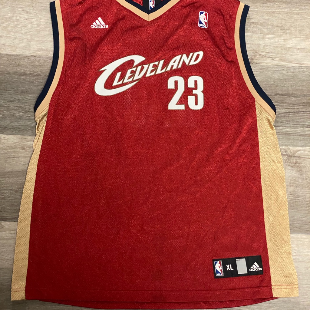 Lebron James Cavs Jersey Youth Size Xl